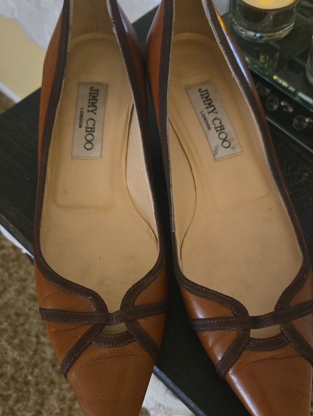 👡Jimmy Choo Tan and Dark Brown Pointed Leather Flats
